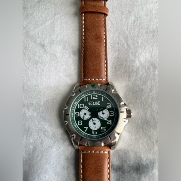 Equipe Turbo Genuine Leather Watch - Picture 5 of 7